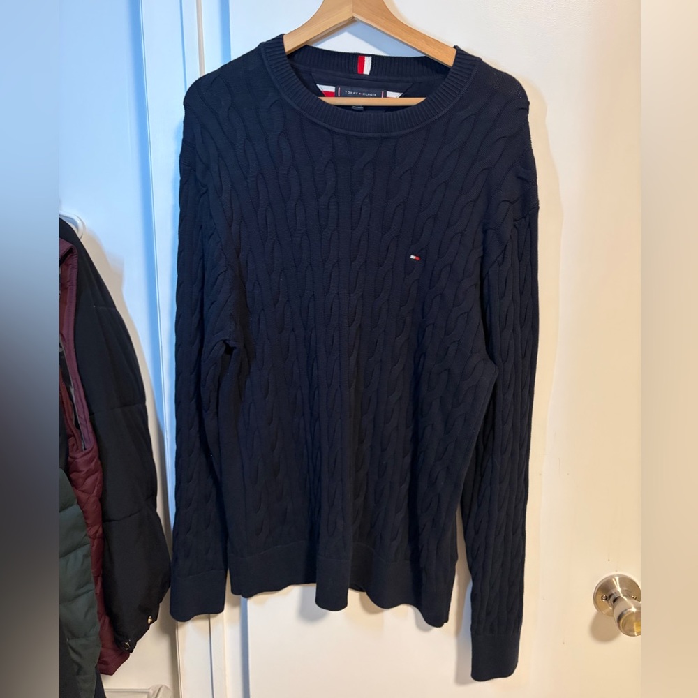 Tommy Hilfiger Men's Dark Blue Cable Knit Sweater